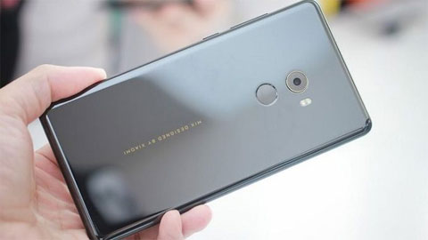 Xiaomi sắp tung smartphone cấu hình ‘vô địch’, chuyên chơi game