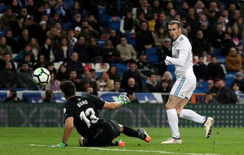 Bale cũng bỏ túi 1 bàn trận này