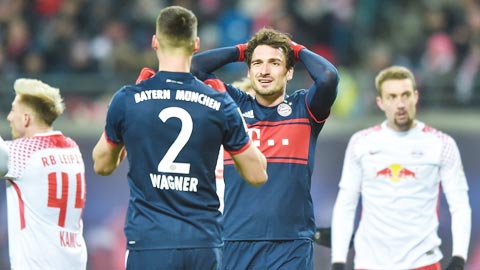 Thua Leipzig, Bayern để lộ điểm yếu phòng ngự