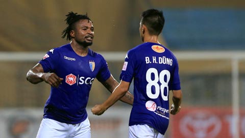 Hà Nội FC yên tâm  với tiền đạo Oseni