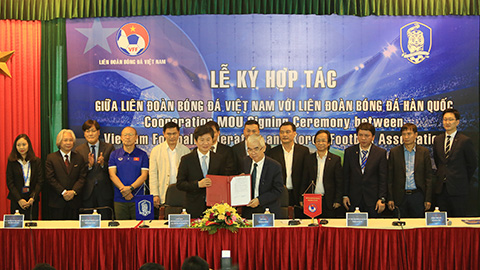 LĐBĐ Việt Nam ký kết hợp tác với LĐBĐ Hàn Quốc