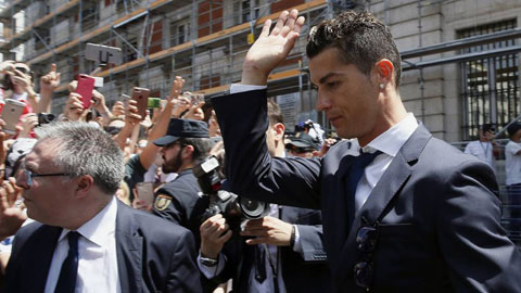 Ronaldo sẽ được giảm án phạt nếu thừa nhận trốn thuế