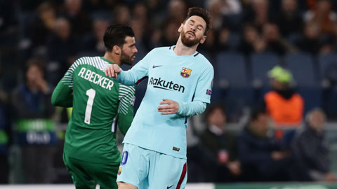 Messi mất hút trước Roma