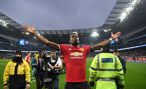 Đừng vui quá khi không vô địch, Pogba