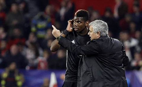 Mourinho và Pogba khó lòng ở bên cạnh nhau lâu hơn