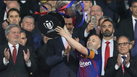 'Hãy tôn trọng quyết định chia tay của Iniesta'