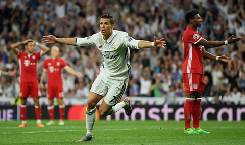 Ronaldo đã rất nhiều lần gieo sầu cho Bayern