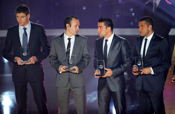 Iniesta có 8 lần lọt vào danh sách đề cử Quả bóng Vàng ở các năm 2009, 2010, 2011, 2012, 2013, 2014, 2015, 2016, 2017