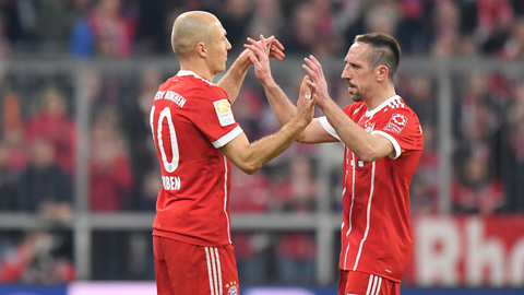 Bayern cần người thay thế Ribery và Robben