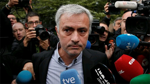 Mourinho chấp nhận trả hơn 700.000 bảng vì tội trốn thuế