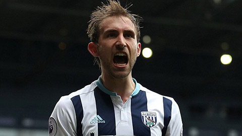 Craig Dawson muốn rời con tàu đắm West Brom