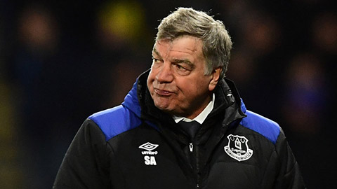 Everton sa thải HLV Allardyce