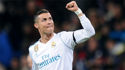 Cristiano Ronaldo: Đại pháo chưa ngừng nghỉ