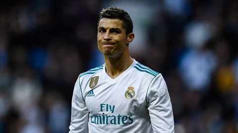 Ronaldo từng từ chối đề nghị tăng lương của Real