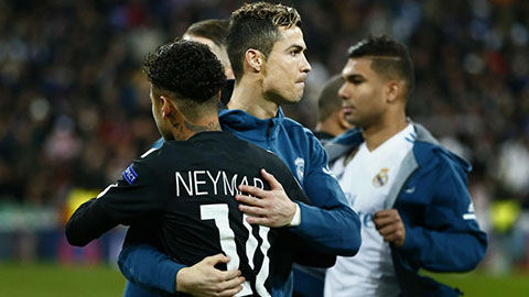 Ronaldo sẽ đến PSG, Neymar về Real
