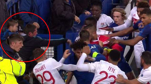 CĐV Everton đi tù vì tấn công cầu thủ Lyon khi đang... bế con
