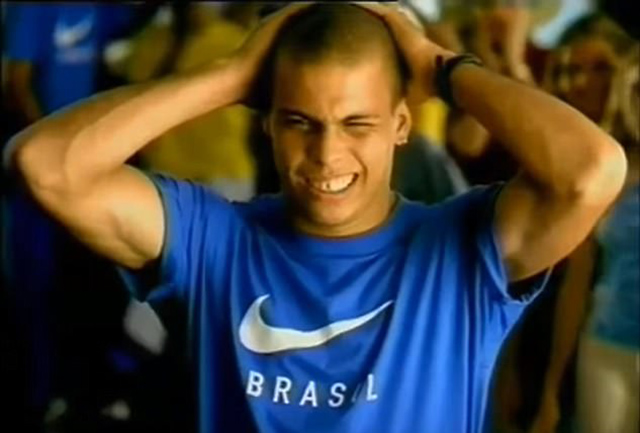 Hình ảnh Ronaldo trước khi dự World Cup 1998 và...