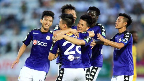 HLV Phan Thanh Hùng: 'Hà Nội FC là đội bóng khác biệt'