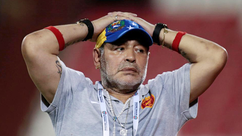 Hậu trường sân có 8/6: Maradona nguy cơ lỡ hẹn World Cup