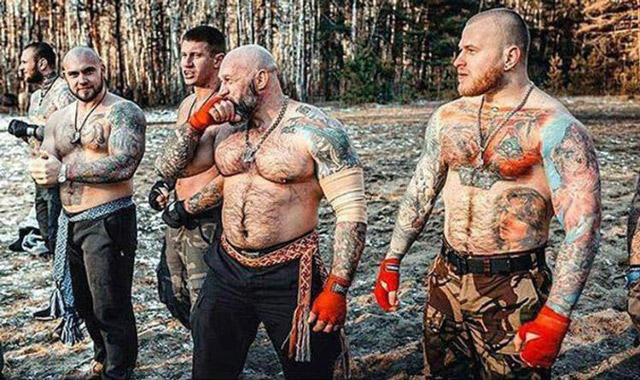 Những hooligan Nga thừa sức trở thành võ sĩ