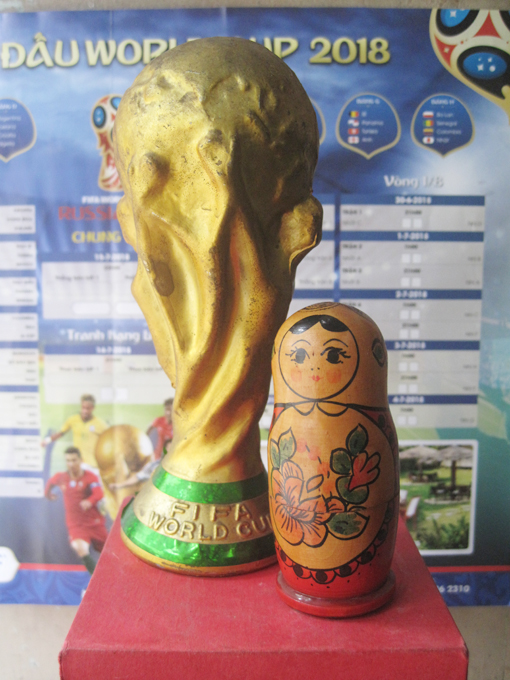 Quà lưu niệm World Cup 2018  ở Việt Nam
