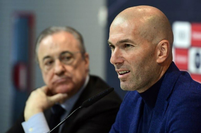 Zidane bất ngờ tuyên bố từ chức