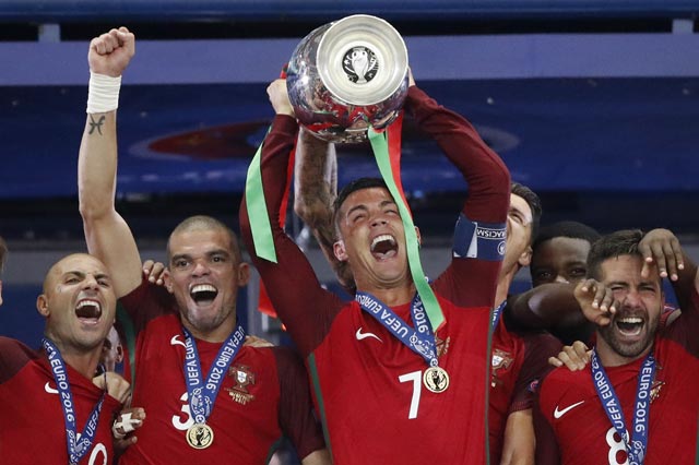 Sau chức vô địch EURO 2016, ĐT Bồ Đào Nha của Ronaldo đang hướng đến vinh quang tại World Cup