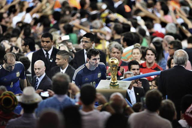 4 năm trước, Messi và Argentina đã thất bại đầy cay đắng