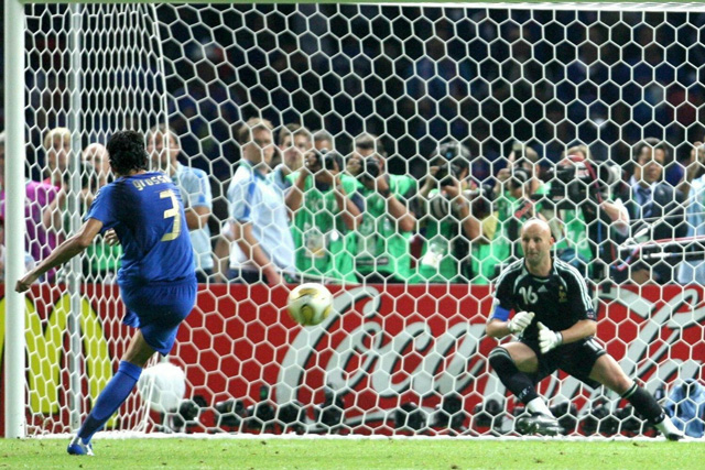 Cú sút penalty quyết định mang về chiếc cúp thế giới năm 2006 cho Italia