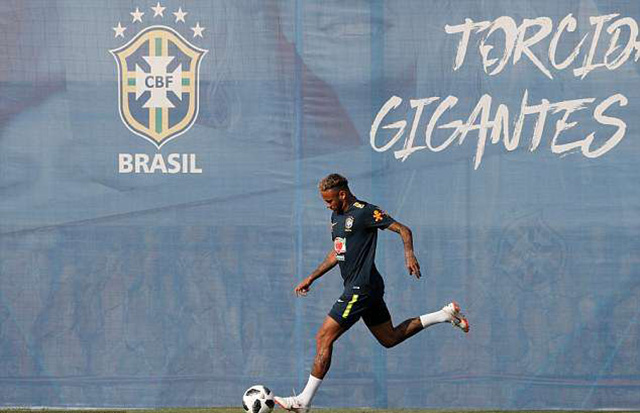 Neymar mới có 1 bàn tại World Cup năm nay