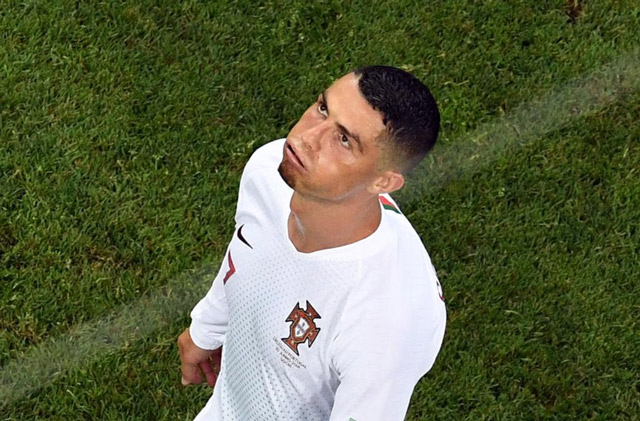 Ronaldo đã 33 tuổi, không còn nhiều thời gian chơi bóng đỉnh cao