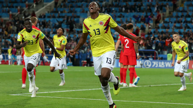 Mina ghi bàn giúp Colombia gỡ hòa vào phút cuối trước Anh