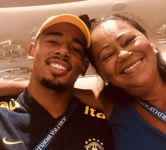  Gabriel Jesus (Man City): Ngôi sao trẻ Brazil thi đấu không thành công ở World Cup 2018 đã trở về bên vòng tay mẹ trước khi quay lại Man City
