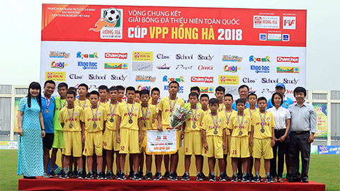 FLC.TH đoạt giải 3 giải U13 QG - Ảnh: Minh Tuấn 