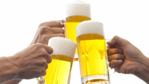 Vì sao người Nhật uống nhiều rượu bia mà không bị rối loạn tiêu hóa?