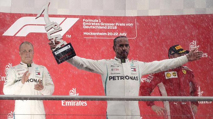 Đua xe F1: Lewis Hamilton giành chiến thắng ngoạn mục tại GP Đức