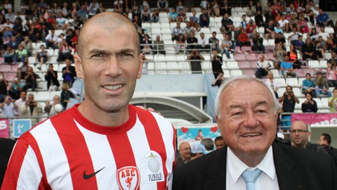 Zinedine Zidane: Khởi đầu của một huyền thoại (kỳ 38)