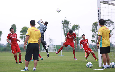 HLV Park Hang Seo muốn ĐT Olympic Việt Nam tận dụng những tình huống cố định ở các giải đấu sắp tới 