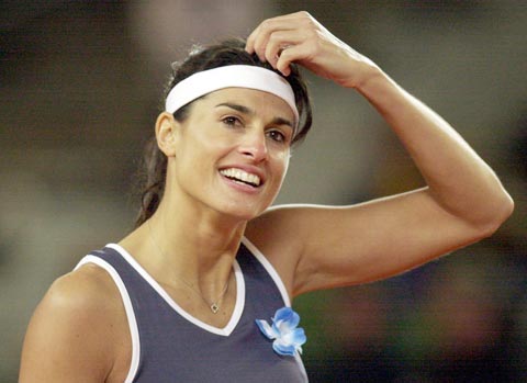 Cựu tay vợt xinh đẹp Gabriela Sabatini chính là  cô ruột của Oriana