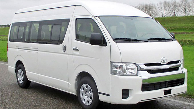 Mẫu xe nhập Hiace từ Thái Lan được giảm giá hơn 132 triệu đồng