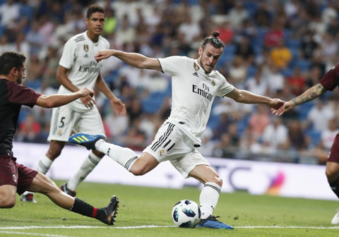 Bale tiếp tục nổ súng