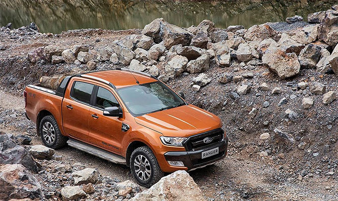 Ford Ranger lâu nay luôn được quảng bá với khả năng lội nước sâu tốt