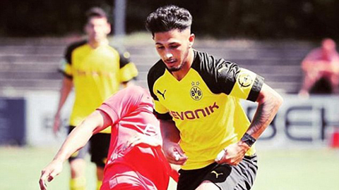 Sao trẻ Dortmund tái xuất sau 2 năm vì gẫy chân