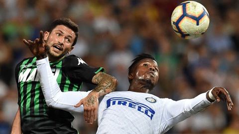 Serie A vòng 1: Roma nhọc nhằn hạ Torino, Inter lại thua Sassoulo
