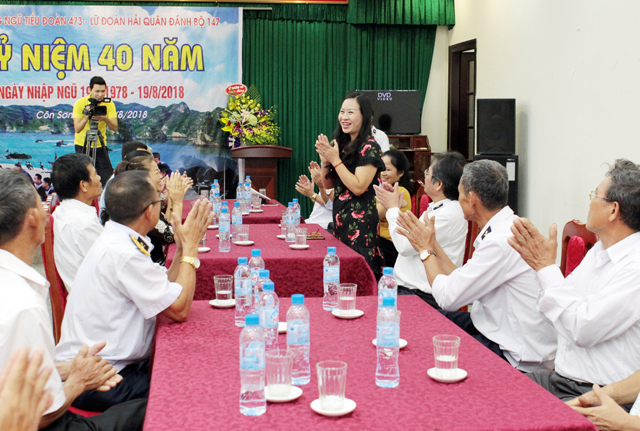 Phó Tổng biên tập kiêm Chủ tịch Công đoàn báo Bóng đá Thạc Thị Thanh Thảo đến dự buổi lễ kỷ niệm