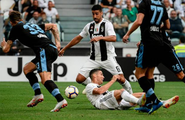 Juventus kiểm soát hoàn toàn thế trận