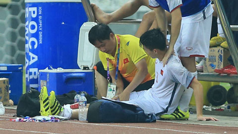 Olympic Việt Nam thở phào với chấn thương của Duy Mạnh
