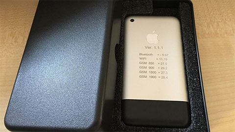Nguyên mẫu iPhone 2G đời 2007 được bán đấu giá hơn 300 triệu đồng