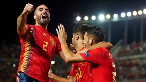 Enrique phấn khích, Asensio khiêm tốn sau chiến thắng của Tây Ban Nha