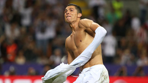 Ronaldo thực hiện thành công quả luân lưu quyết định